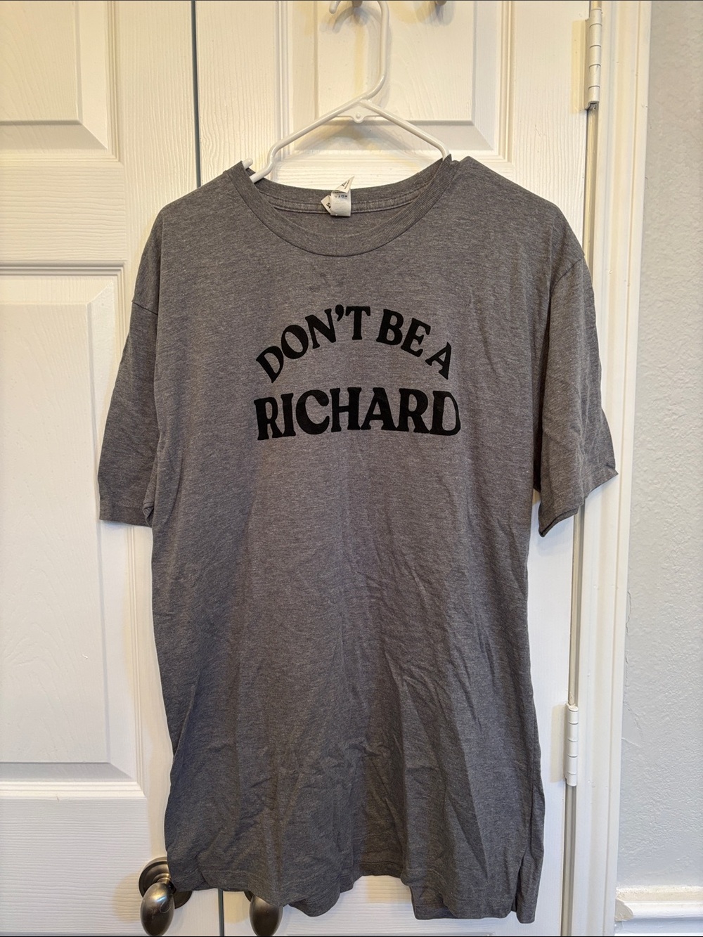 Tultex Gray 'Don't Be A Richard' Graphic Tee